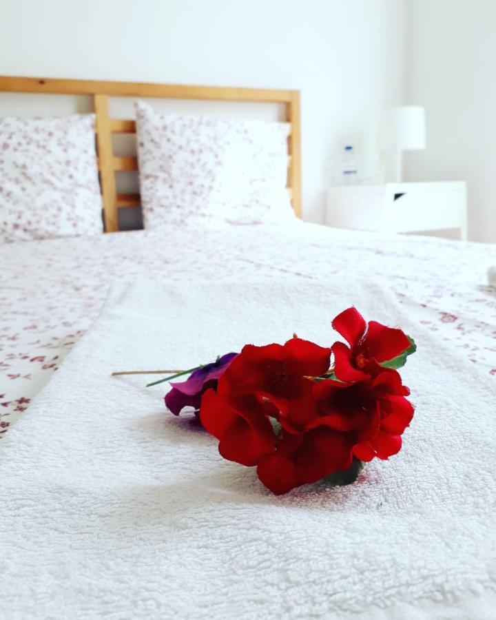 Silver Flower - Flat In Center 3* Lissabon